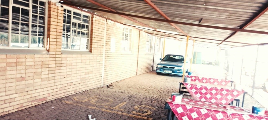 Commercial Property for Sale in Hamilton Free State